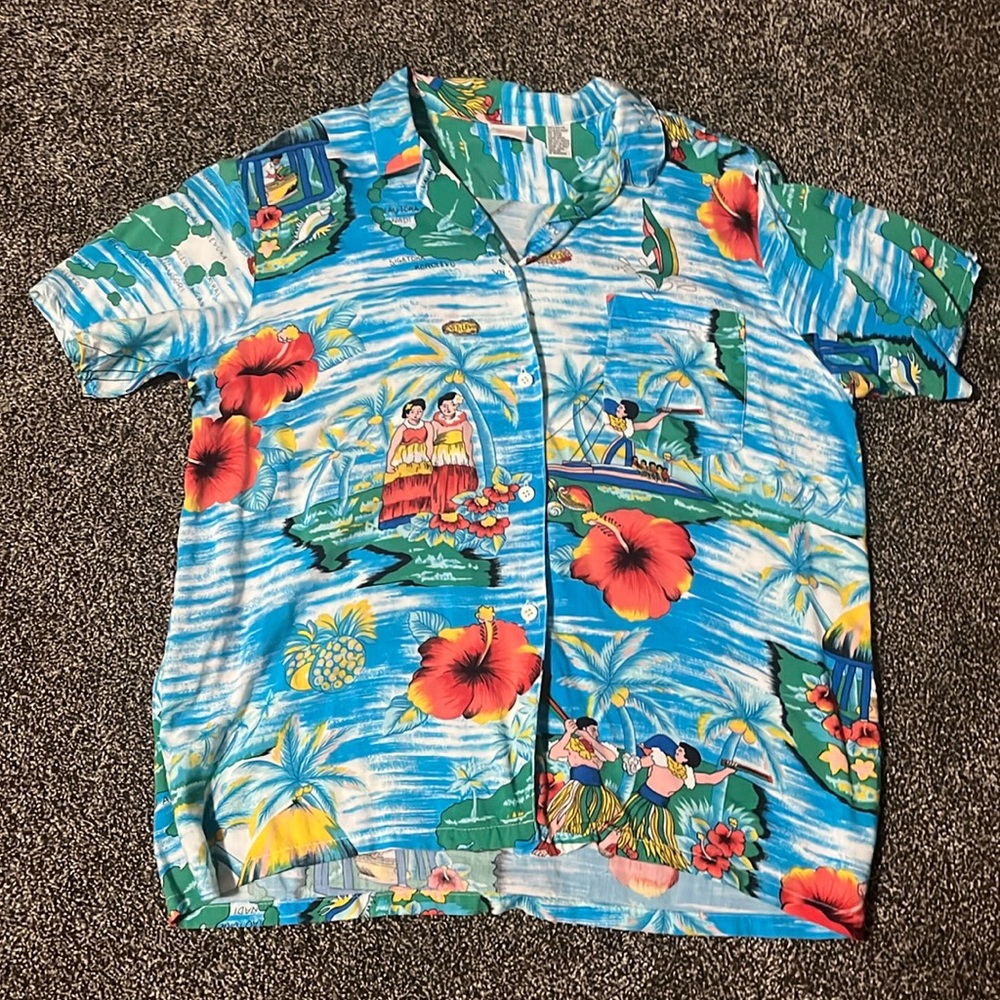 Vintage Brittania women’s button down Hawaiian tropical short sleeve shirt rayon